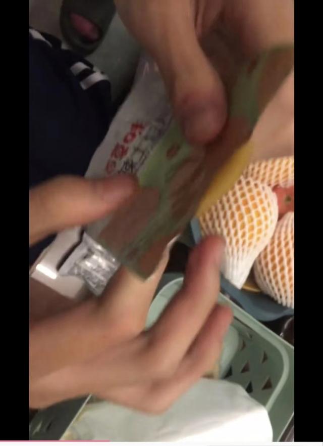 &uarr;截图自网友视频