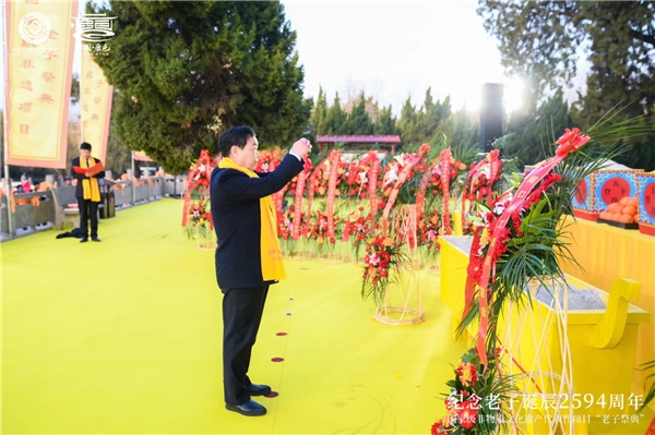 　　(鹿邑老子祭典展演)