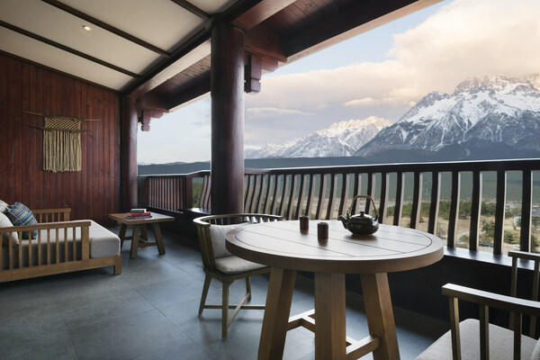 　　丽江金茂璞修-雪山酒店客房阳台