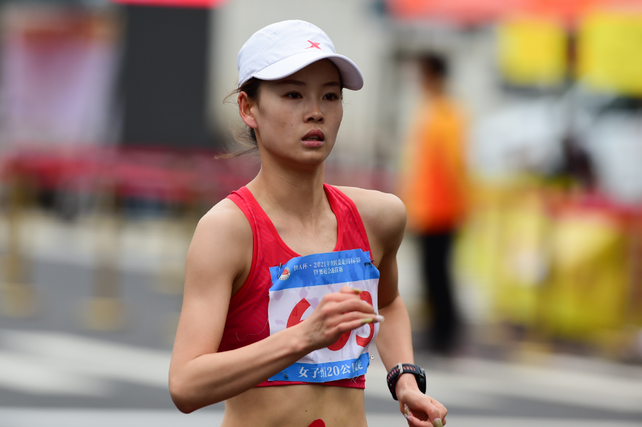 2017年在伦敦田径世锦赛女子20公里竞走比赛中,杨家玉以1小时26分18秒