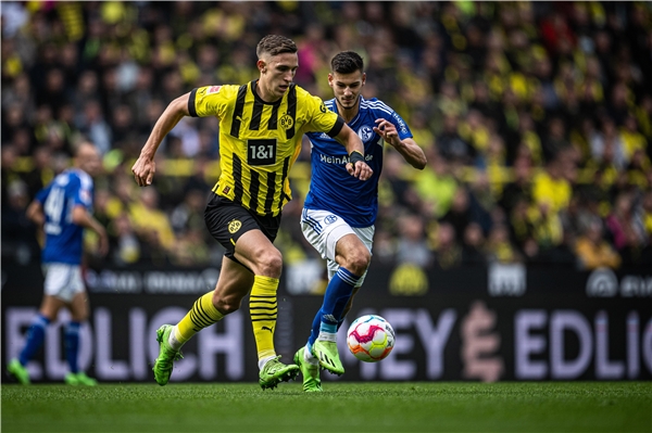 　　【多特蒙德vs沙尔克04首轮比赛】