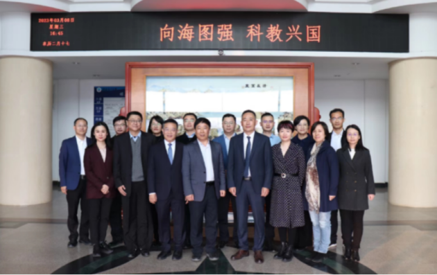 　　参会领导及代表