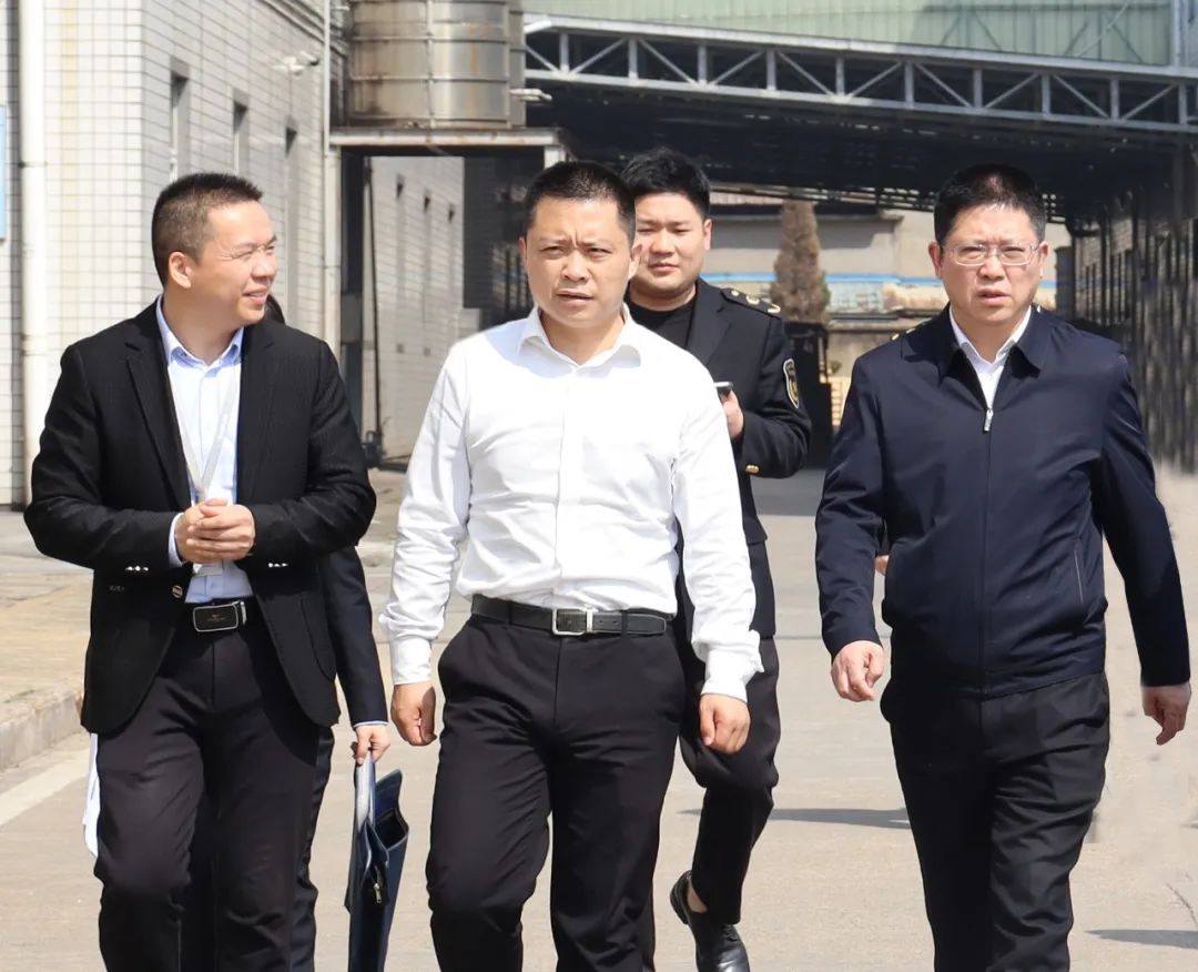 南昌市应急管理局党委书记,局长吴志强同志一行领导莅临三鑫医疗调研