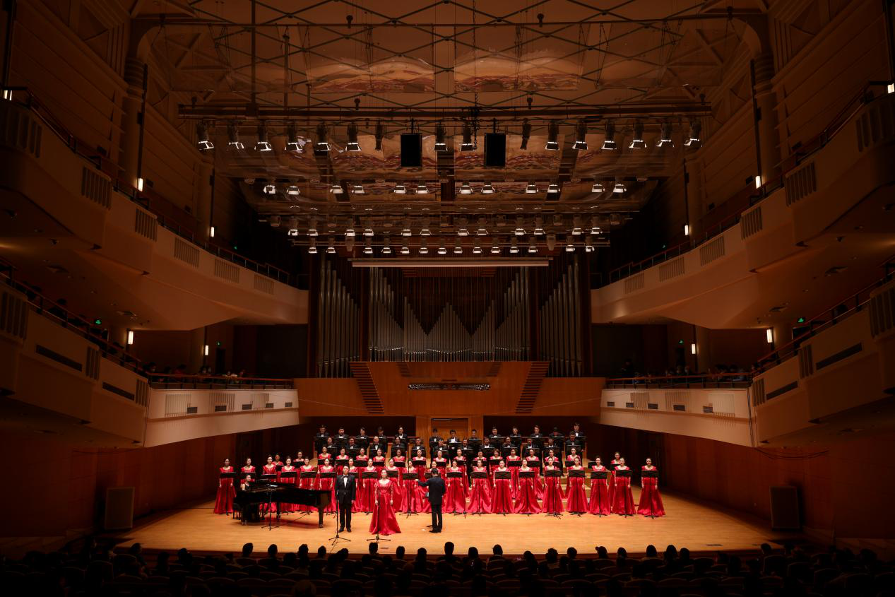 感悟初心,传递信仰中国交响乐团《不忘初心》合唱音乐会在北京音乐厅