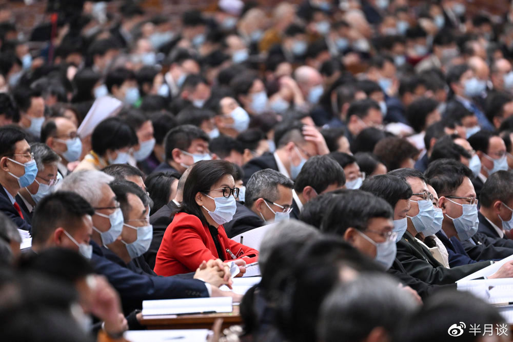 李忠发策划:霍小光,刘洁,兰红光统筹:宋为伟,张晓松文案:任沁沁摄影