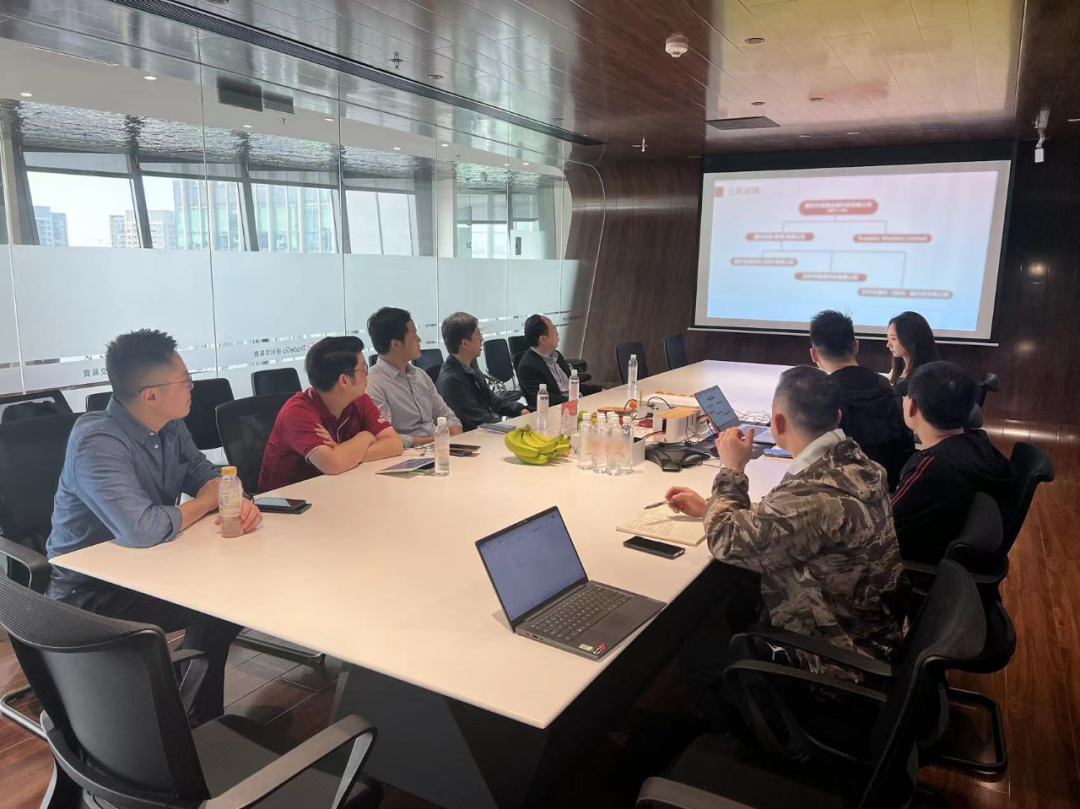 亚网iAsia到访捷利交易宝