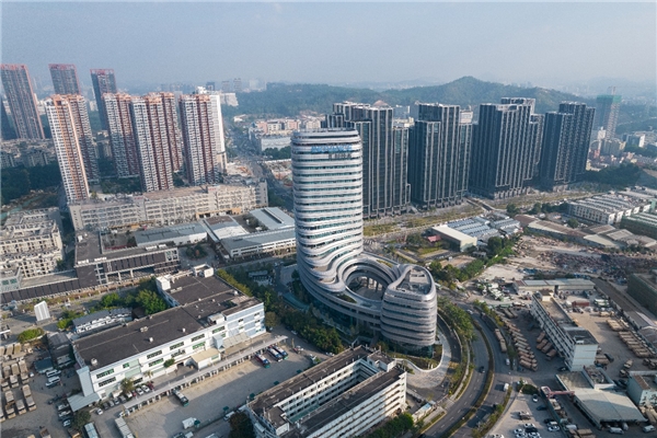 　　(位于深圳国家高新区龙华园区的汇川技术大厦)