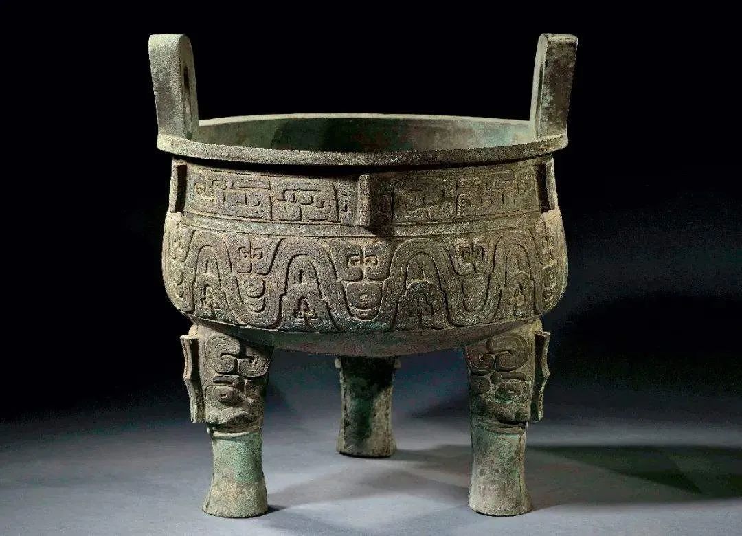 西周 大克鼎 现藏于上海博物馆.(图片来源:临渊阁)