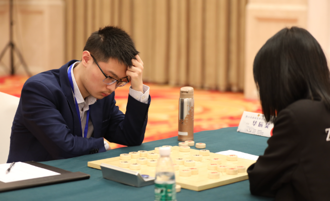象棋青年大师精英赛为年轻棋手搭建舞台_新浪财经_新浪网