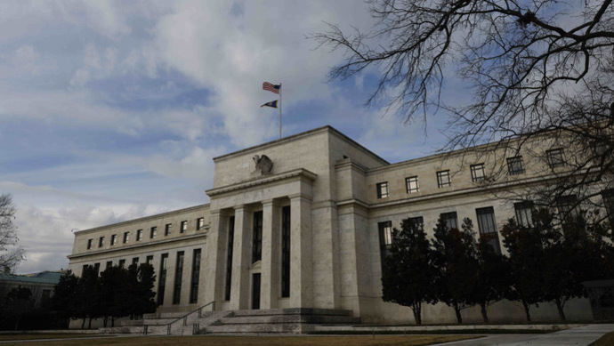 警惕更多银行挤兑！美国地区银行主要贷款方寻求640亿美元募资