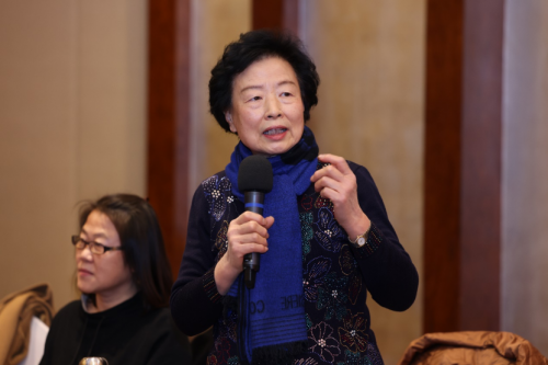 　　▲全国妇联离退休?部局原局? 崔淑惠