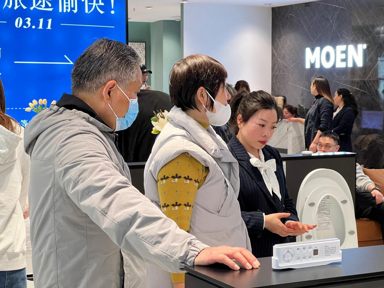 　　(来源：新视线)