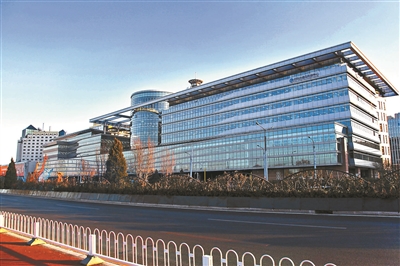 从六千万到五百亿 动批变身金凤巢