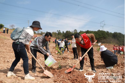 用户：履“植”漫野 服务于心 ——重庆联通 “百倍用心 十分满意”高品质服务在行动