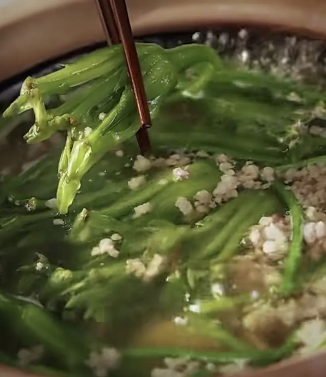 图为海菜花芋头汤.图源:云南新闻网