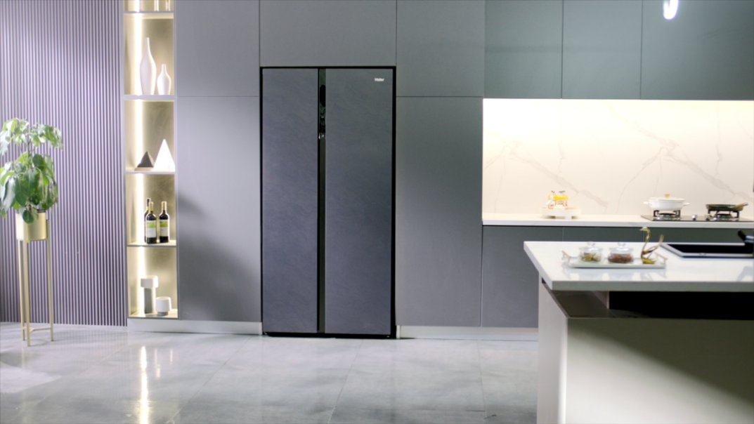 冰箱：用户抱怨冷冻室小，海尔发明“巨能冻”对开门冰箱