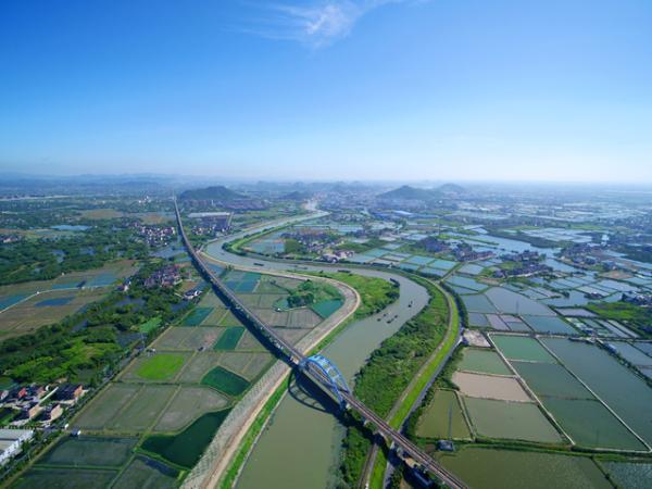 东苕溪(德清段)俯瞰图 德清县水利局供图