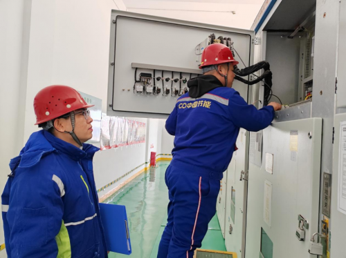 　　石城子电站巡检35kV开关柜