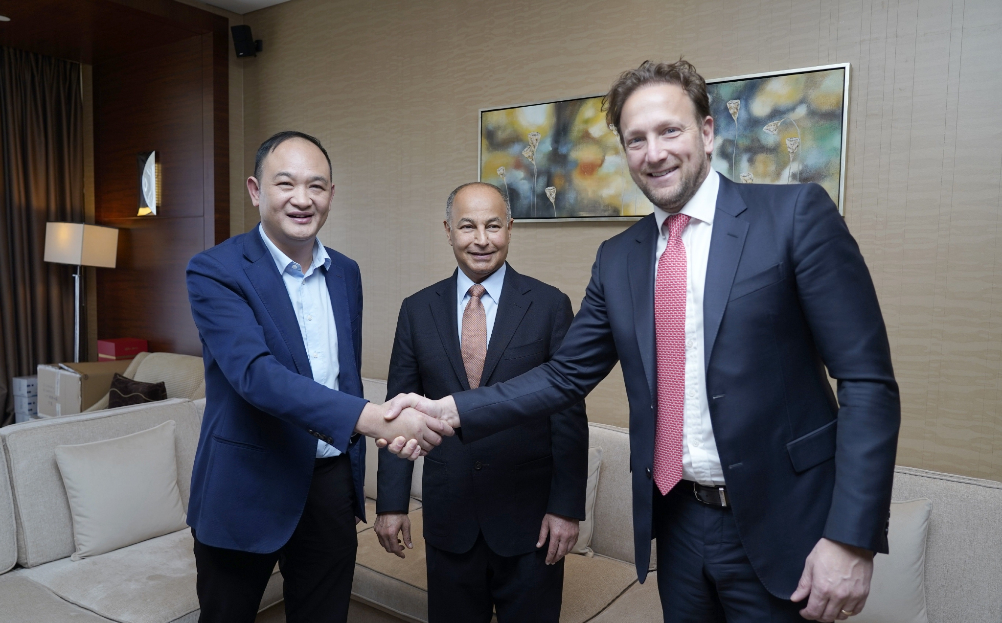 　　(Brent Novicki与赵密升)