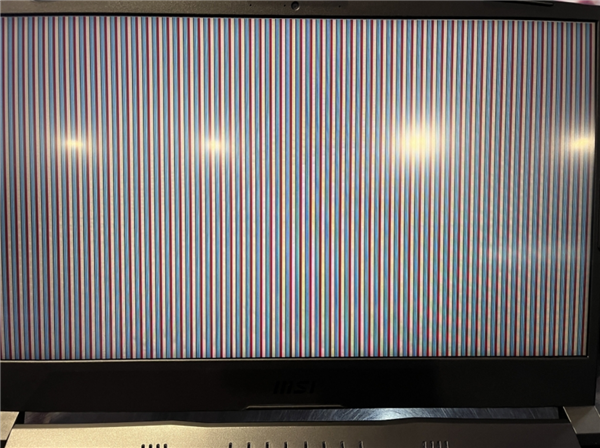 电脑花屏死机原因解析 SEO推广和优化技巧