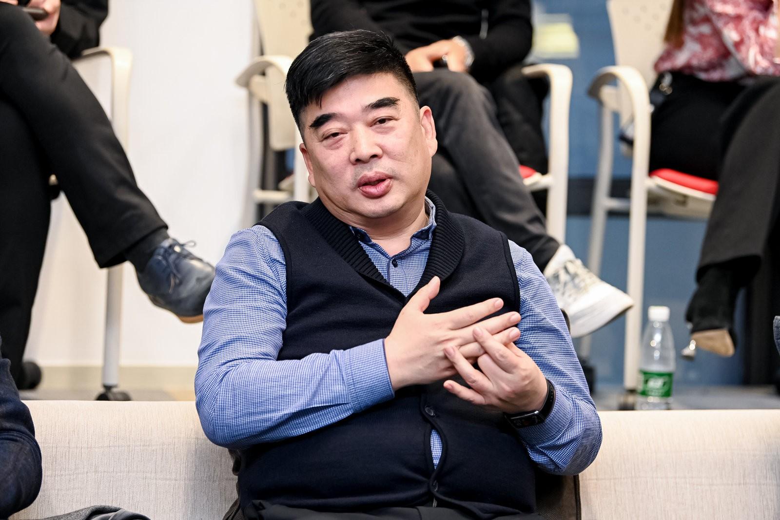 　　上海艺星陈成院长