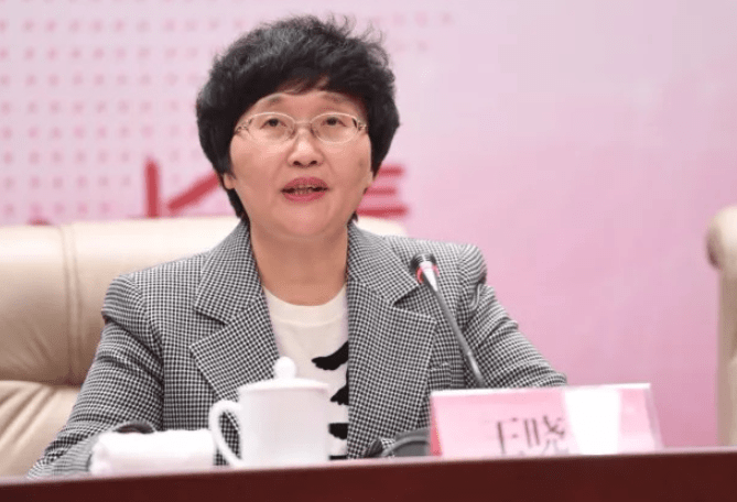 郑栅洁已任国家发改委党组书记