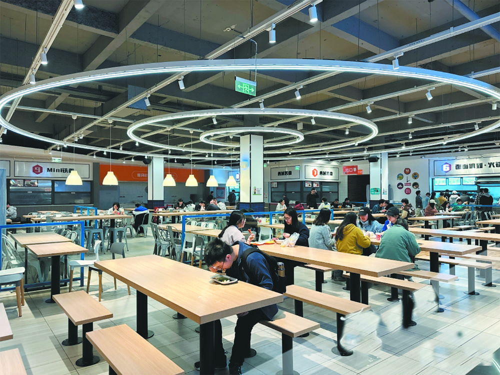 重庆理工大学花溪校区的食堂