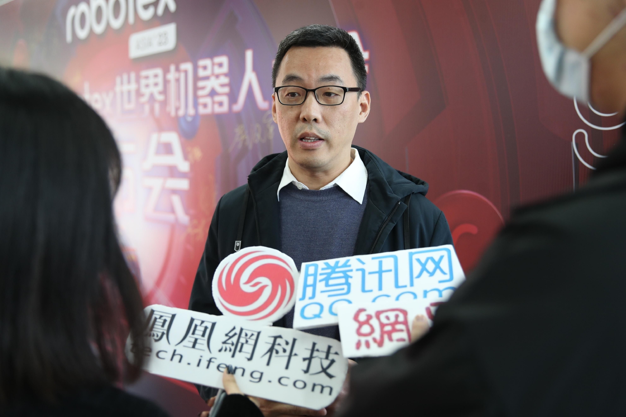 　　图:上海市电子竞技运动协会秘书长朱沁沁先生