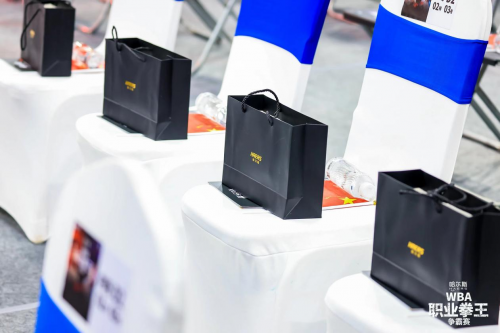 　　(来源：新视线)