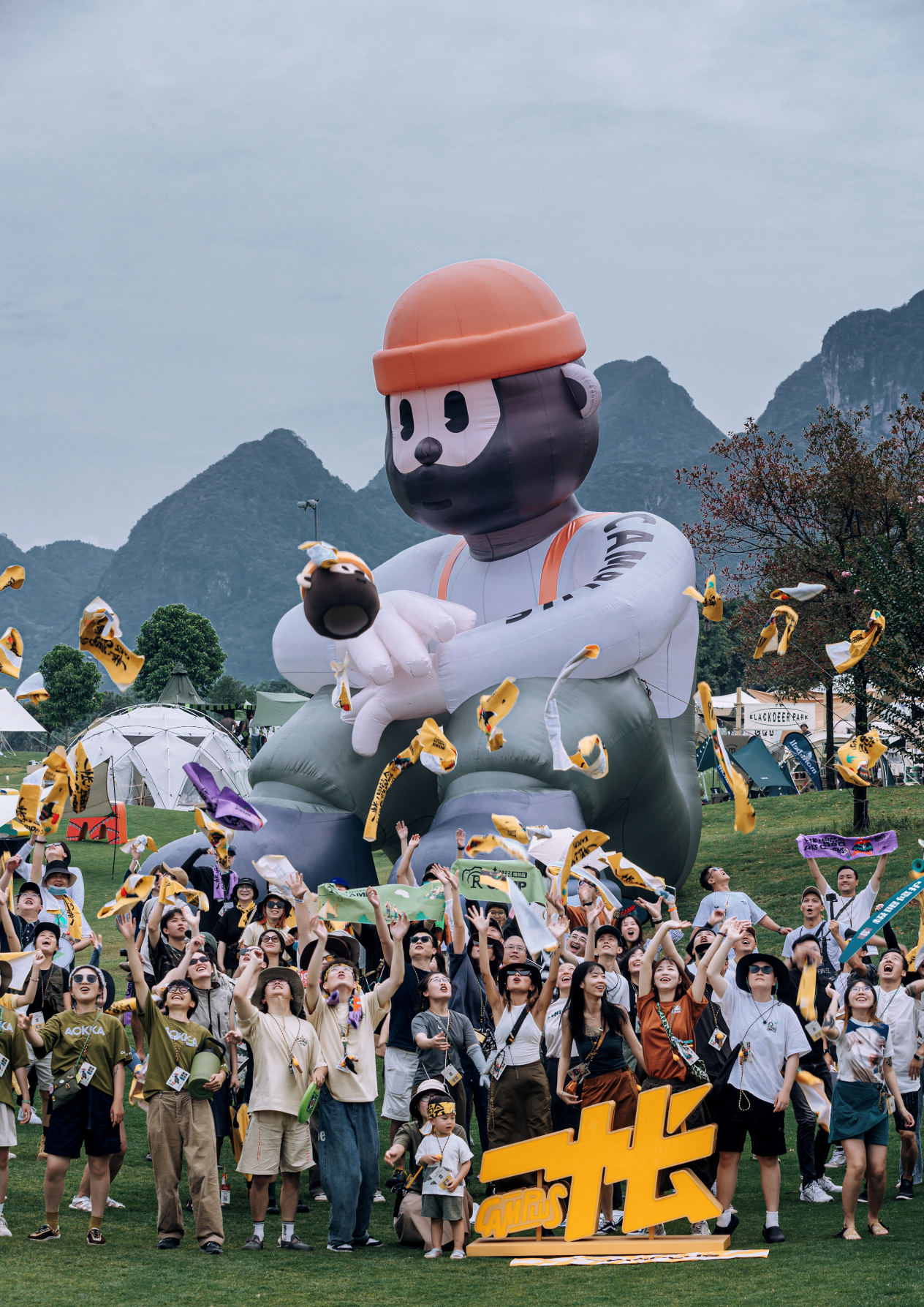 　　(来源：新视线)