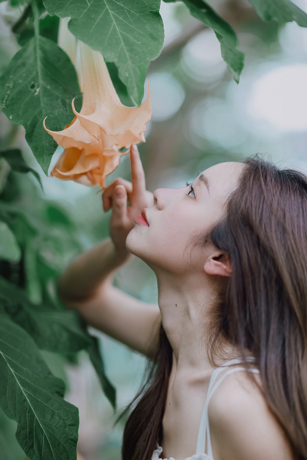 EOS R7拍摄,1/250s,F1.8,ISO 100