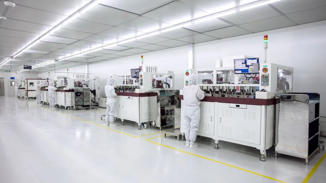 无锡sip先进封测中心测试车间配置数十套以自主机台为基础的cp/ft测试