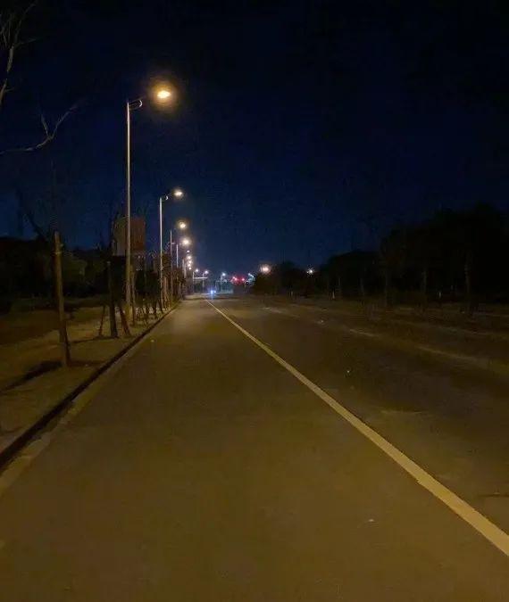 8228盏led路灯上岗,照亮奉贤百姓回家的路!