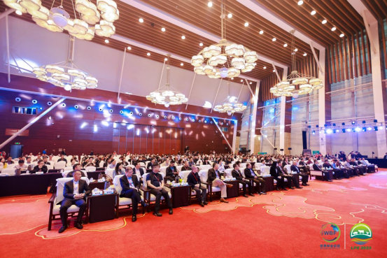 　　(来源：新视线)