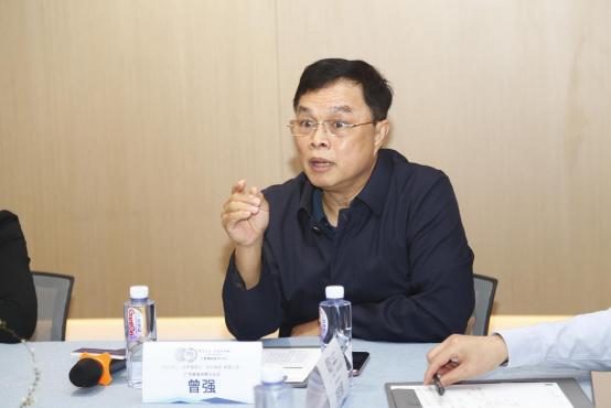 　　曾强主任发言时照片