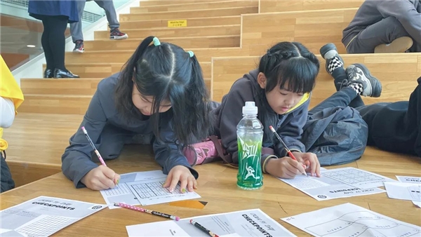 　　(来源：新视线)