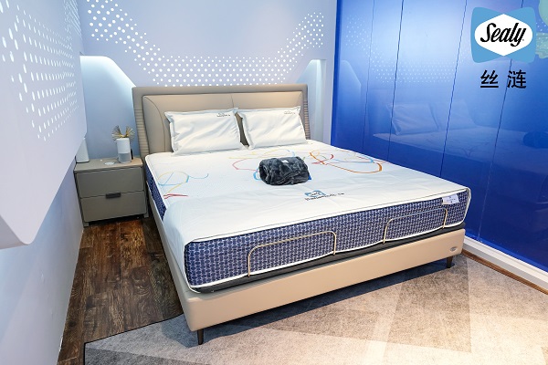 　　(图片说明：丝涟智能系列新品——曜动)