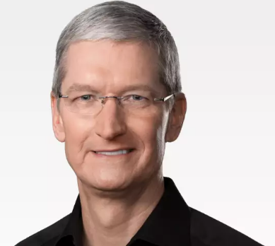 把证件照拍成 "韩国财阀","苹果高管",打工人就能找到工作吗?