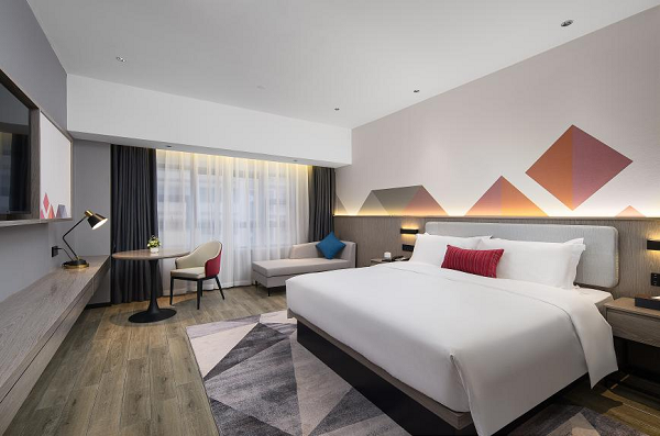 　　柏曼酒店来宾高铁站沃尔玛店客房