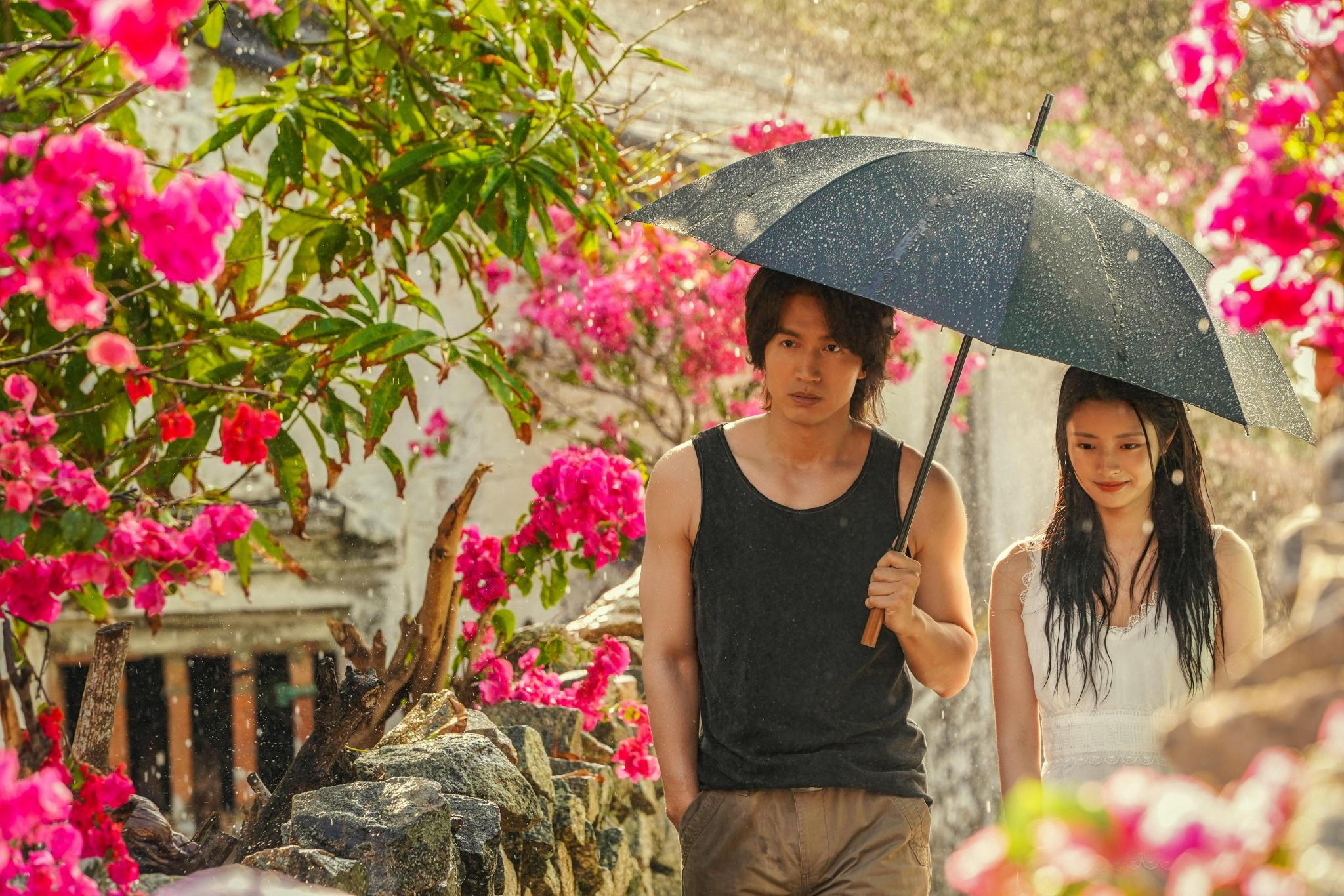 《夏花》制片人谈选角:看中言承旭的破碎感、徐若晗的倔强_手机新浪网