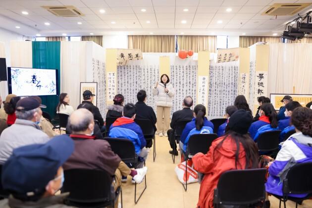 　　生命教育推广员顾洋介绍生命桌游