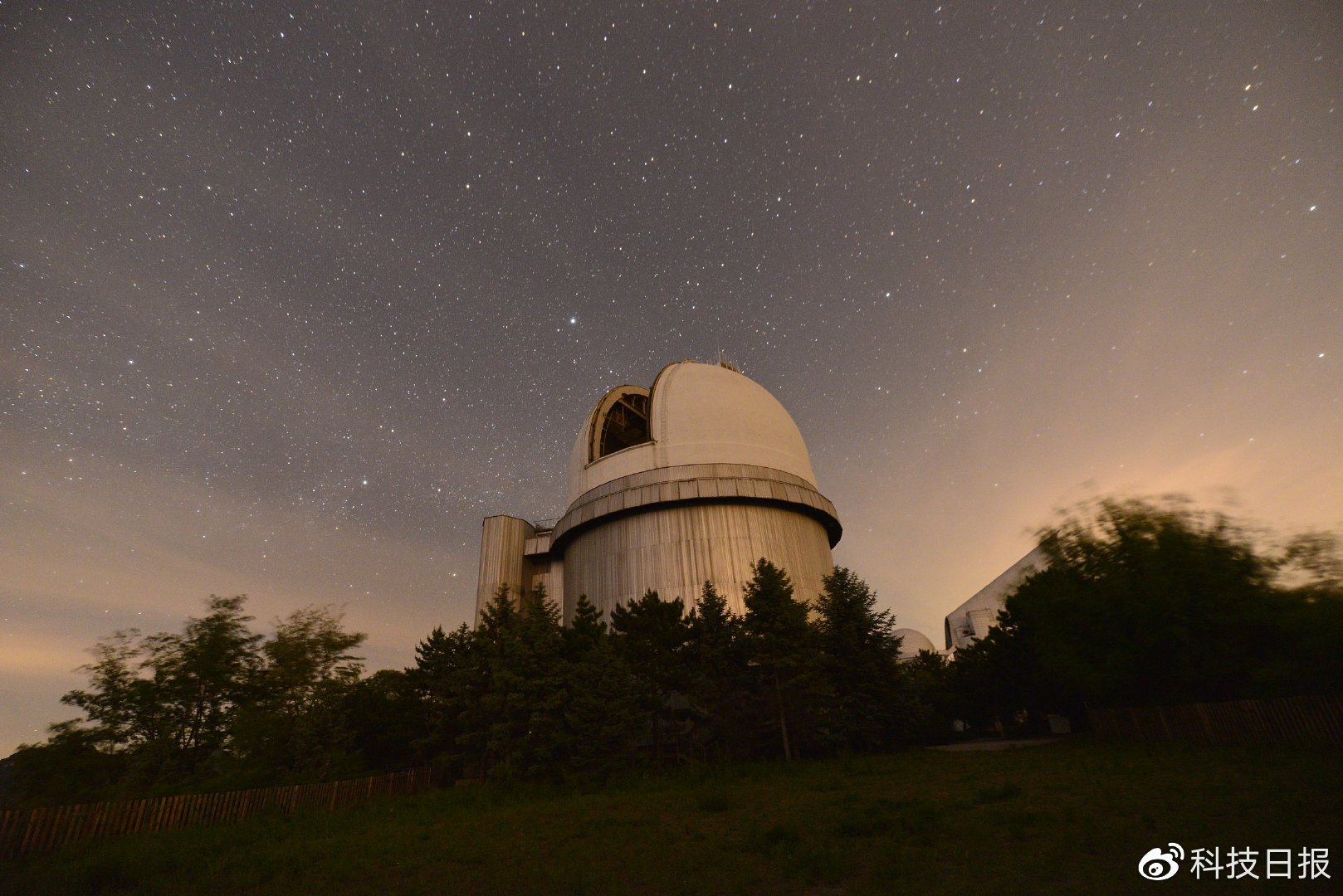 天文望远镜选购指南 为什么美国人登月后无国家再登月