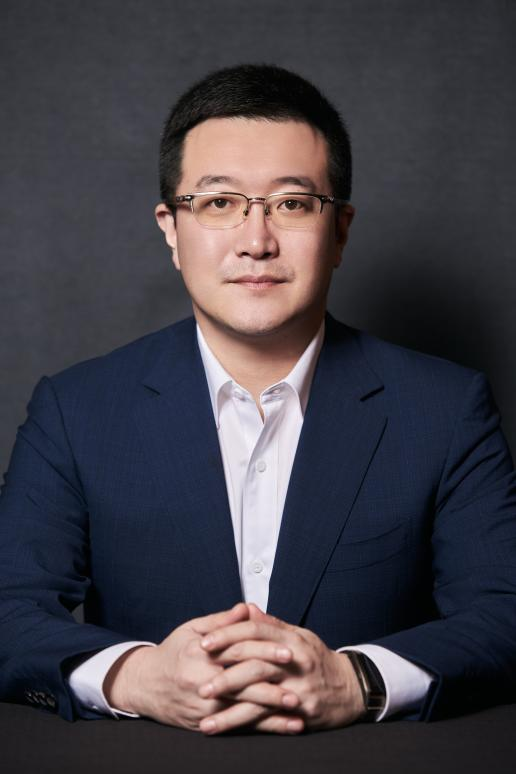 闫凯境:守正创新 推动中医药现代化与国际化