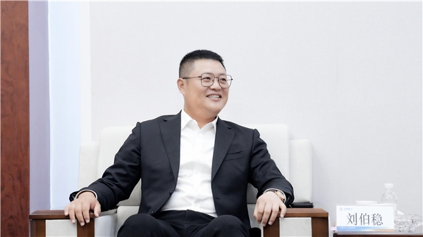 创智融信集团董事长刘伯稳