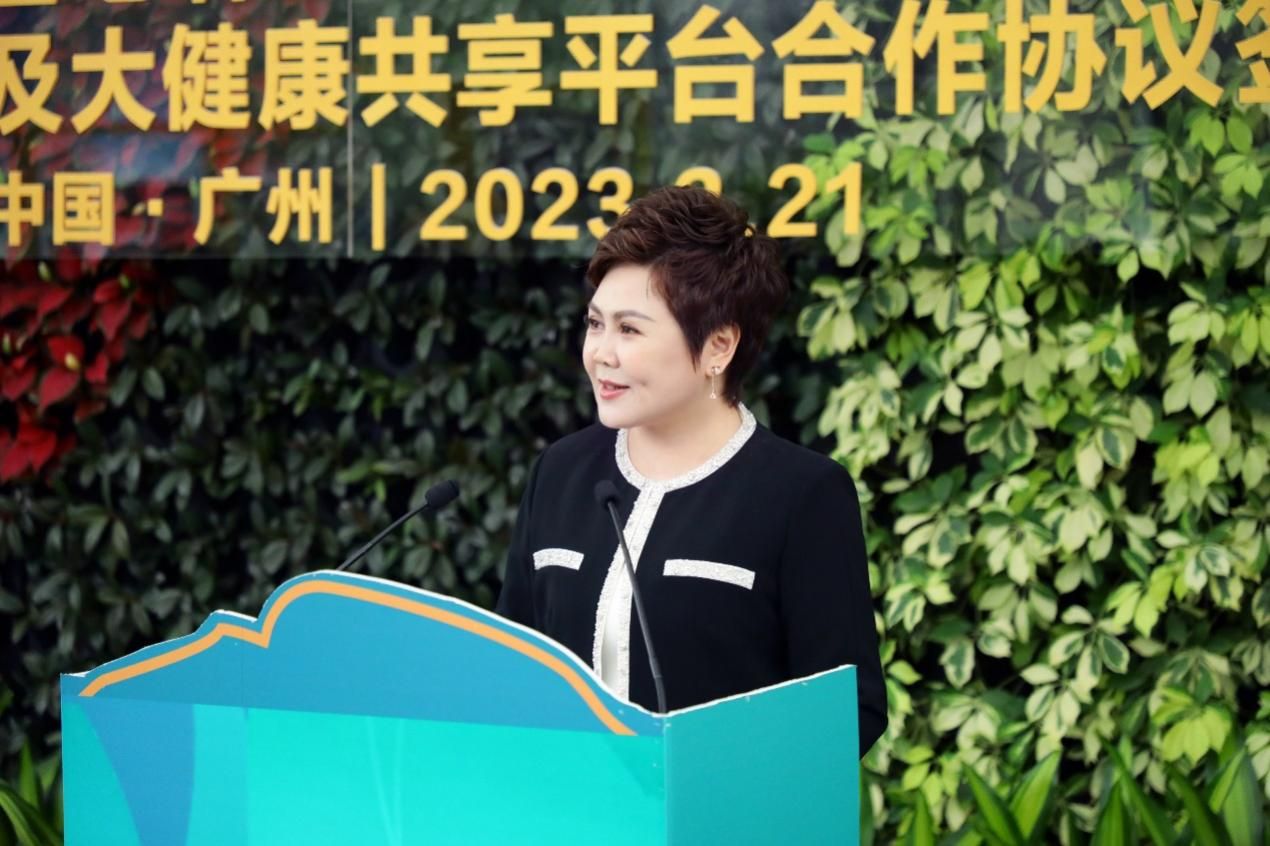 　　安利中国总裁余放介绍广州生产基地增资扩产计划