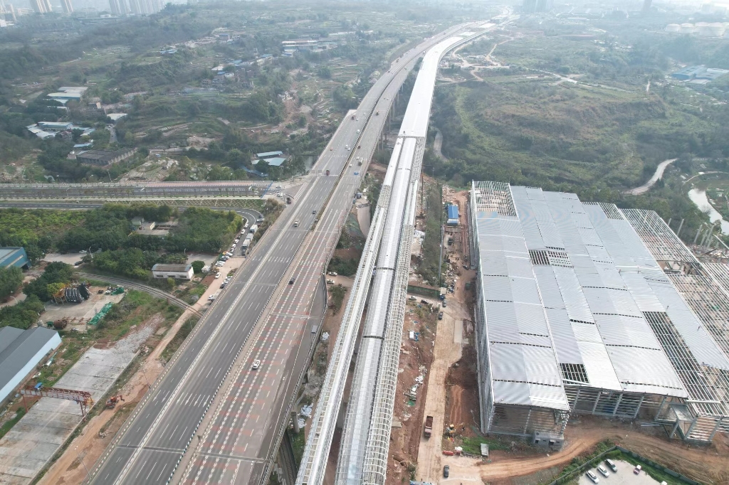 重庆轨道交通18号线工程实现全线洞通