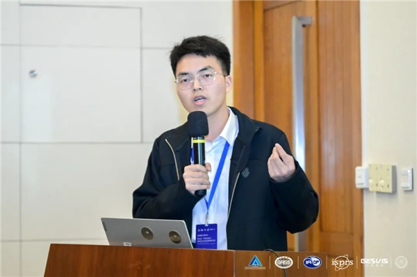 　　▲各赛道现场技术报告答辩