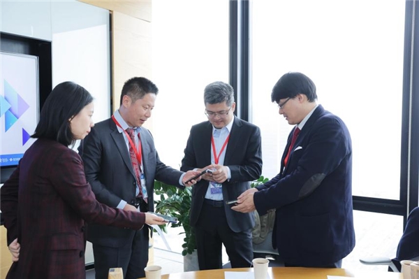 　　(来源：新视线)