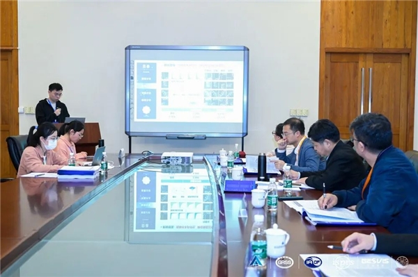 　　▲各赛道现场技术报告答辩