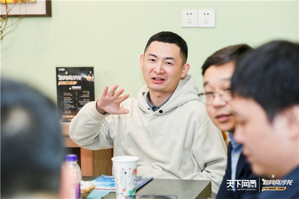 　　【天猫户外垂直品类负责人勒书】